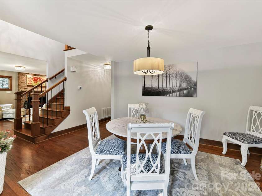 4514 Pendock Court, Charlotte, NC 28226.  MLS# CAR4420629, YatesRealty ID 48254. 