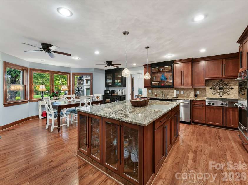 4514 Pendock Court, Charlotte, NC 28226.  MLS# CAR4420629, YatesRealty ID 48254. 