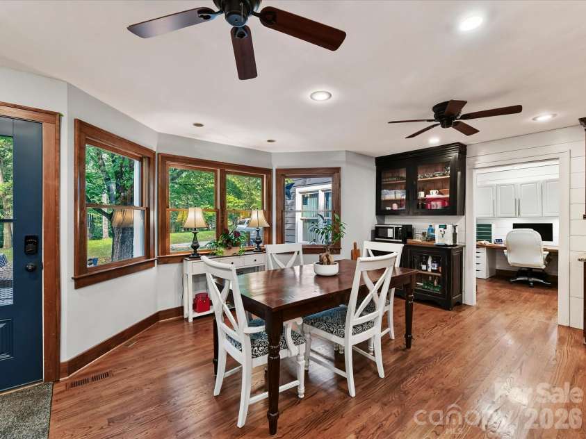 4514 Pendock Court, Charlotte, NC 28226.  MLS# CAR4420629, YatesRealty ID 48254. 