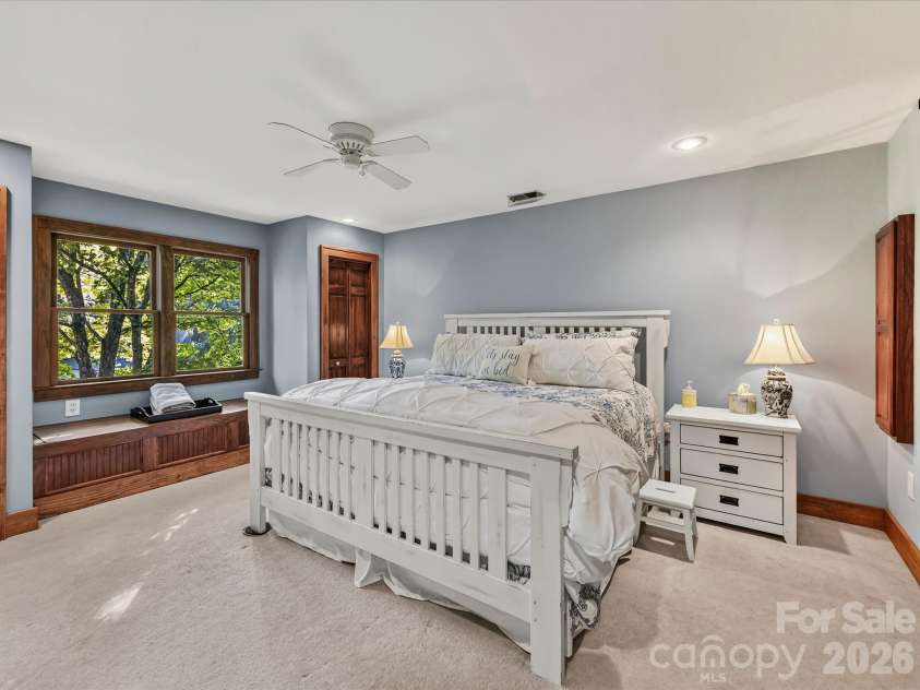 4514 Pendock Court, Charlotte, NC 28226.  MLS# CAR4420629, YatesRealty ID 48254. 