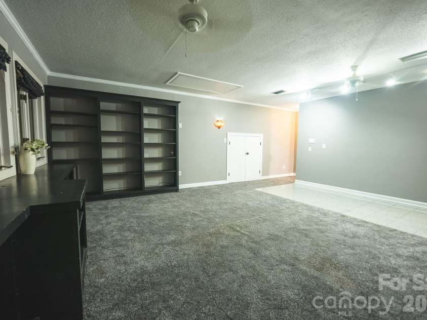3750 11th Street, Hickory, NC 28601.  MLS# CAR4414184, YatesRealty ID 48255. 