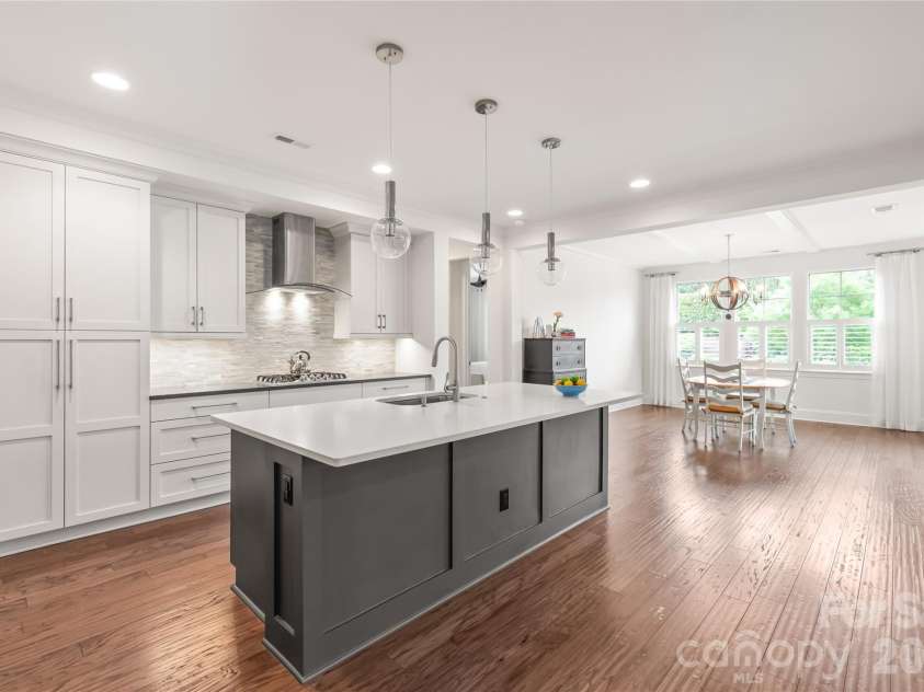 9223 Robbins Preserve Road, Cornelius, NC 28031.  MLS# CAR4414938, YatesRealty ID 48257. 