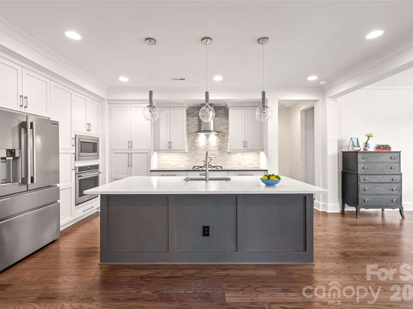 9223 Robbins Preserve Road, Cornelius, NC 28031.  MLS# CAR4414938, YatesRealty ID 48257. 