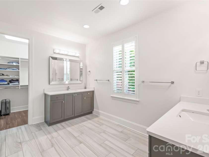 9223 Robbins Preserve Road, Cornelius, NC 28031.  MLS# CAR4414938, YatesRealty ID 48257. 
