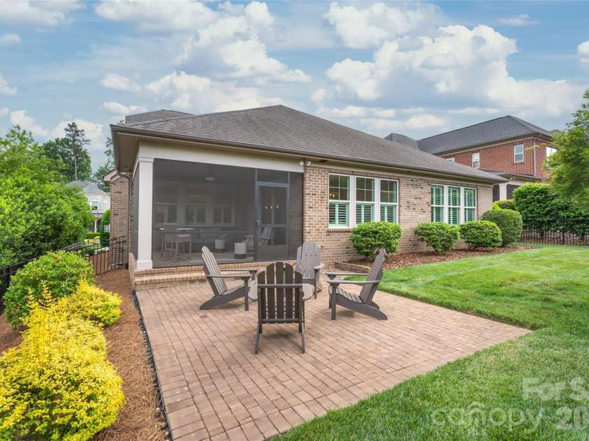 9223 Robbins Preserve Road, Cornelius, NC 28031.  MLS# CAR4414938, YatesRealty ID 48257. 