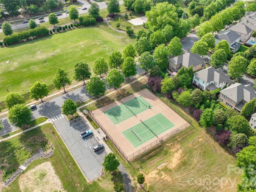 9223 Robbins Preserve Road, Cornelius, NC 28031.  MLS# CAR4414938, YatesRealty ID 48257. 