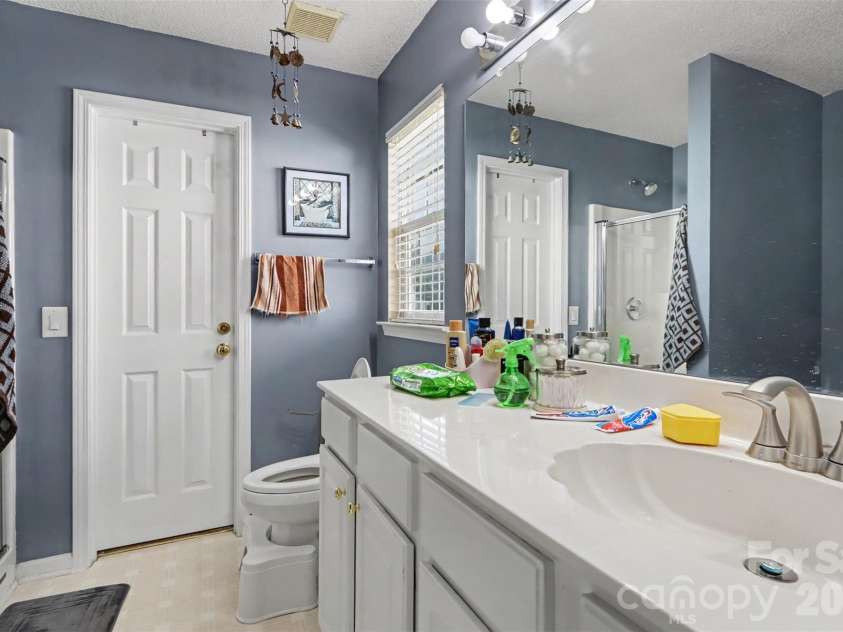 1068 Chapel Creek Road, Concord, NC 28025.  MLS# CAR4416719, YatesRealty ID 48259. 
