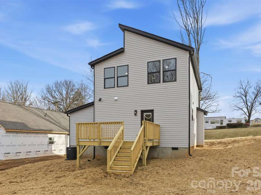 5305 Grand Canyon Road, Concord, NC 28027.  MLS# CAR4347350, YatesRealty ID 4826. 