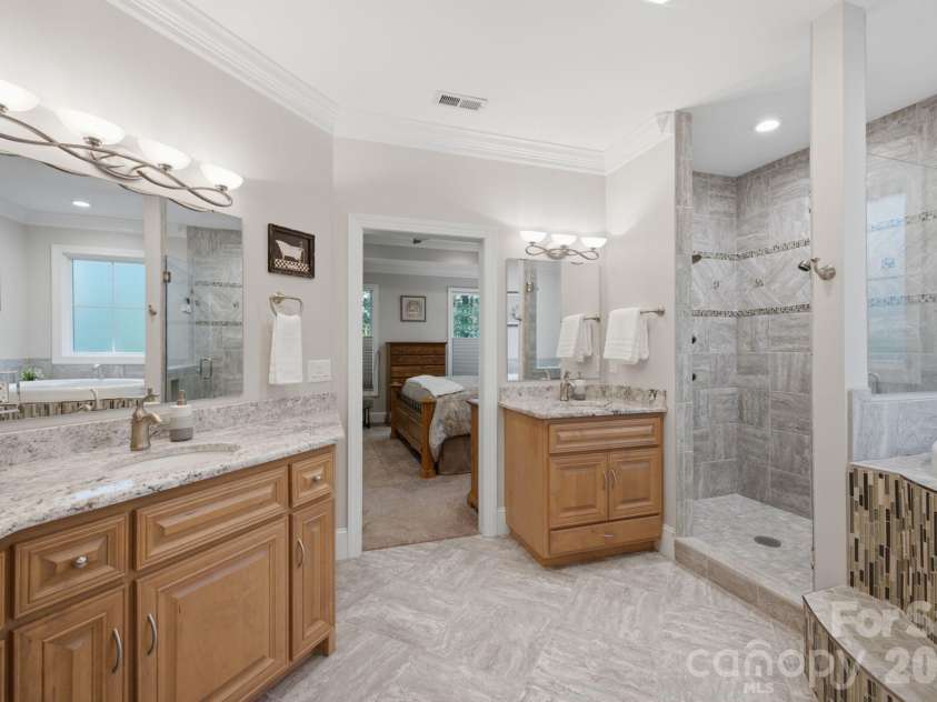 7197 Windy Ridge Drive, Iron Station, NC 28080.  MLS# CAR4417271, YatesRealty ID 48262. 
