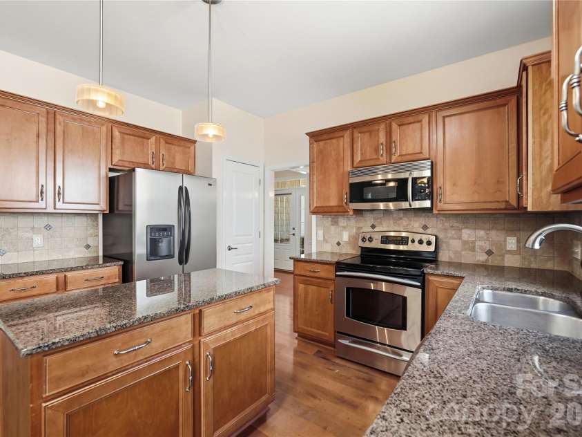 3229 Darlington Road, Charlotte, NC 28105.  MLS# CAR4418773, YatesRealty ID 48263. Kitchen