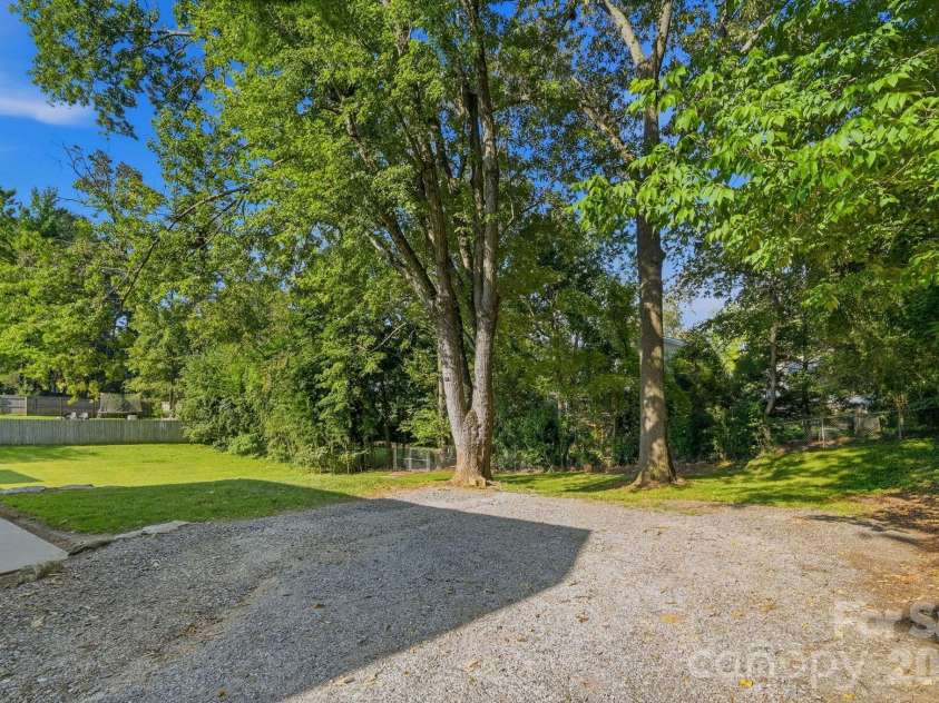 77 Trotter Place, Asheville, NC 28806.  MLS# CAR4419815, YatesRealty ID 48266. Ample parking