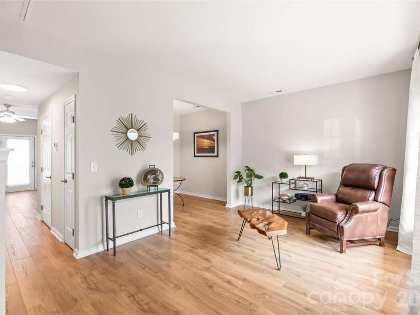 3902 Christine Lane, Waxhaw, NC 28173.  MLS# CAR4414721, YatesRealty ID 48267. 