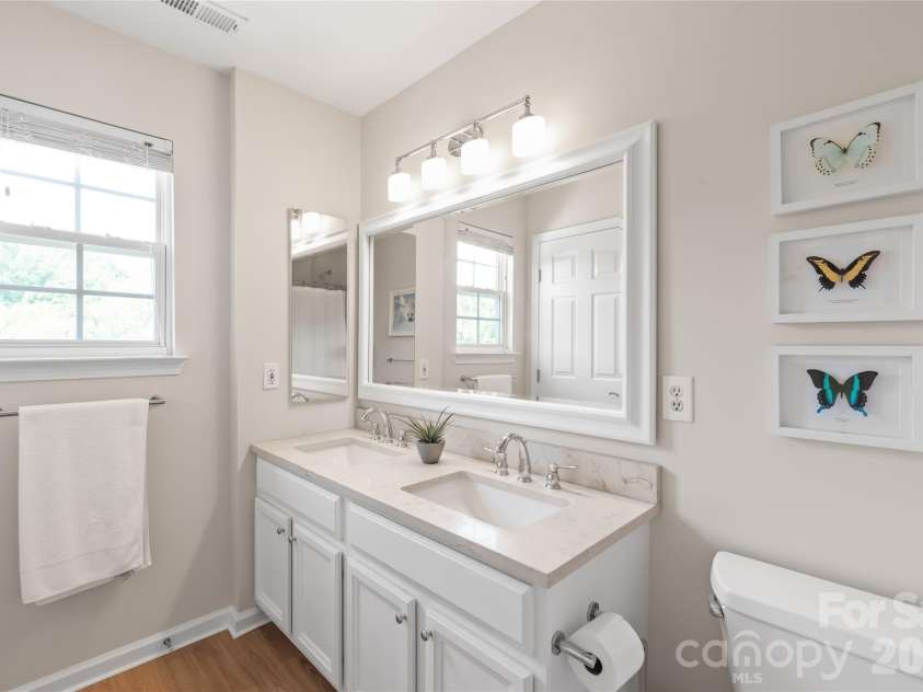 3902 Christine Lane, Waxhaw, NC 28173.  MLS# CAR4414721, YatesRealty ID 48267. 