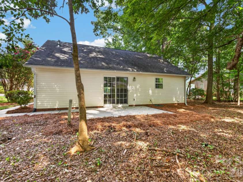 1649 Norfolk Court, Rock Hill, SC 29730.  MLS# CAR4419543, YatesRealty ID 48268. Rear Yard