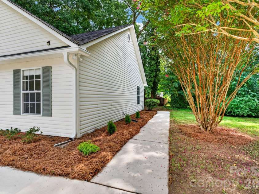1649 Norfolk Court, Rock Hill, SC 29730.  MLS# CAR4419543, YatesRealty ID 48268. Side Exterior