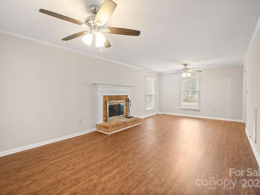 8730 Rittenhouse Circle, Charlotte, NC 28270.  MLS# CAR4225196, YatesRealty ID 4827. 