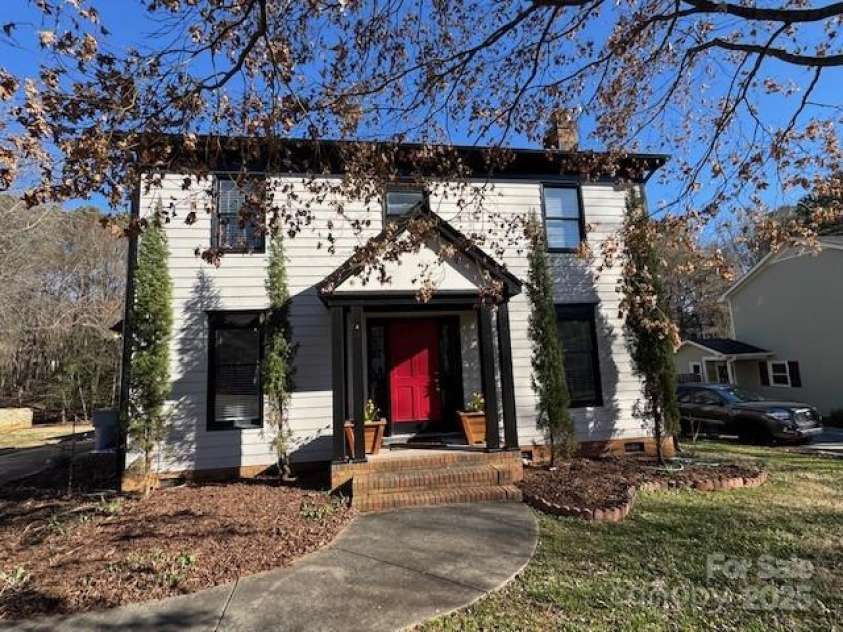 8730 Rittenhouse Circle, Charlotte, NC 28270.  MLS# CAR4225196, YatesRealty ID 4827. 