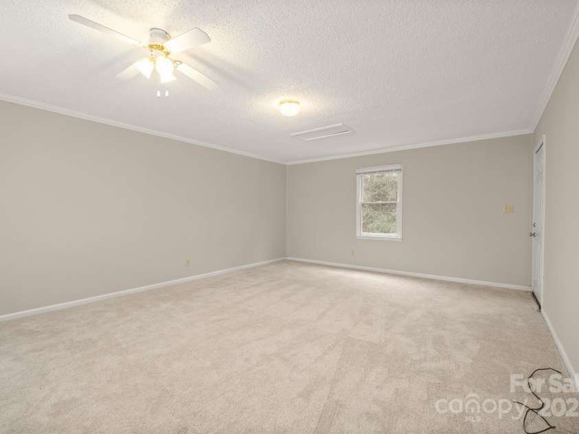8730 Rittenhouse Circle, Charlotte, NC 28270.  MLS# CAR4225196, YatesRealty ID 4827. Bonus Room over Garage