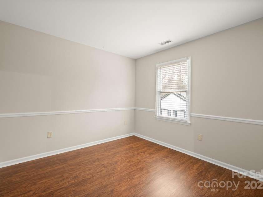 8730 Rittenhouse Circle, Charlotte, NC 28270.  MLS# CAR4225196, YatesRealty ID 4827. Upstairs Bedroom 3