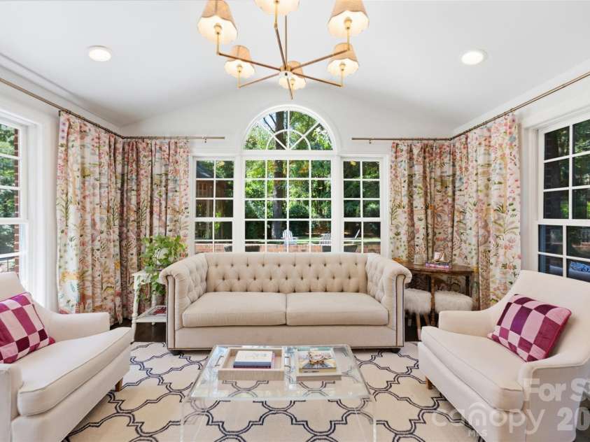 2801 Wamath Drive, Charlotte, NC 28210.  MLS# CAR4420242, YatesRealty ID 48270. 