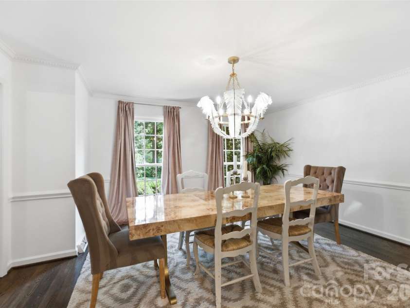 2801 Wamath Drive, Charlotte, NC 28210.  MLS# CAR4420242, YatesRealty ID 48270. 