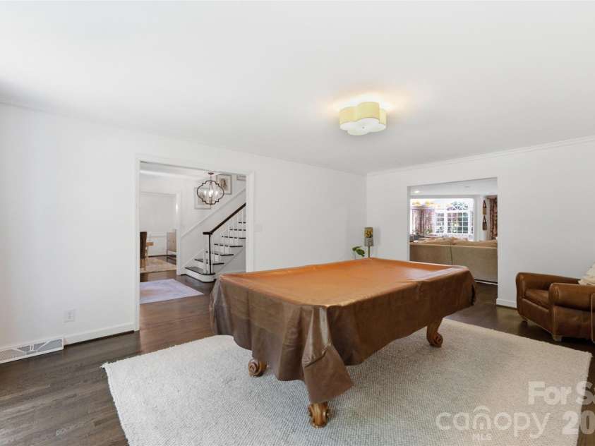 2801 Wamath Drive, Charlotte, NC 28210.  MLS# CAR4420242, YatesRealty ID 48270. 