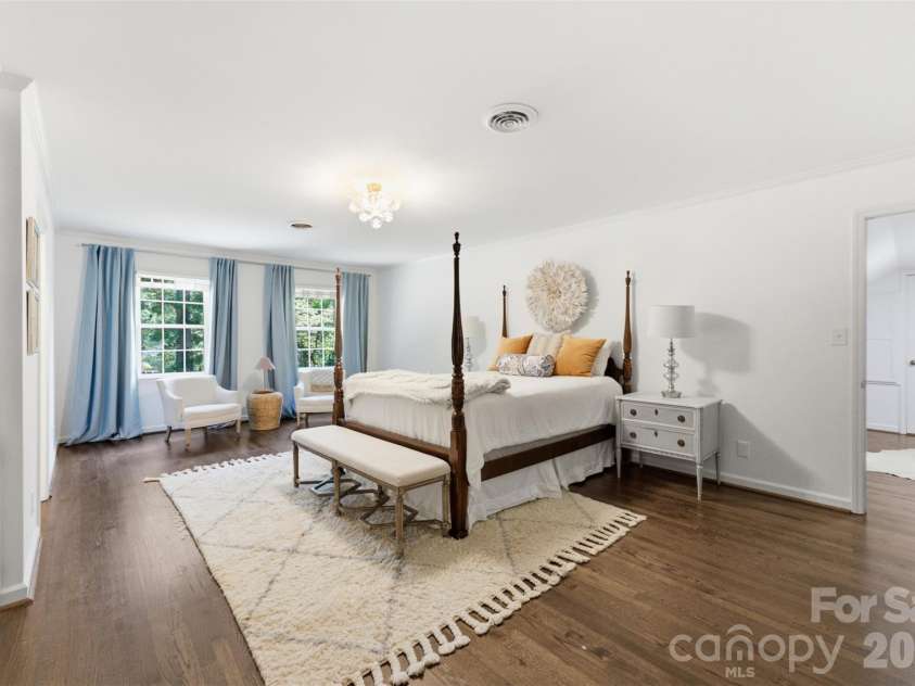 2801 Wamath Drive, Charlotte, NC 28210.  MLS# CAR4420242, YatesRealty ID 48270. 