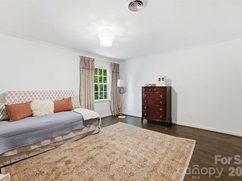 2801 Wamath Drive, Charlotte, NC 28210.  MLS# CAR4420242, YatesRealty ID 48270. 