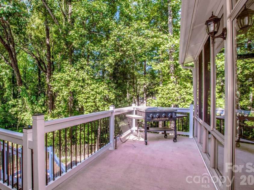 10211 Danesway Lane, Cornelius, NC 28031.  MLS# CAR4410941, YatesRealty ID 48272. Deck