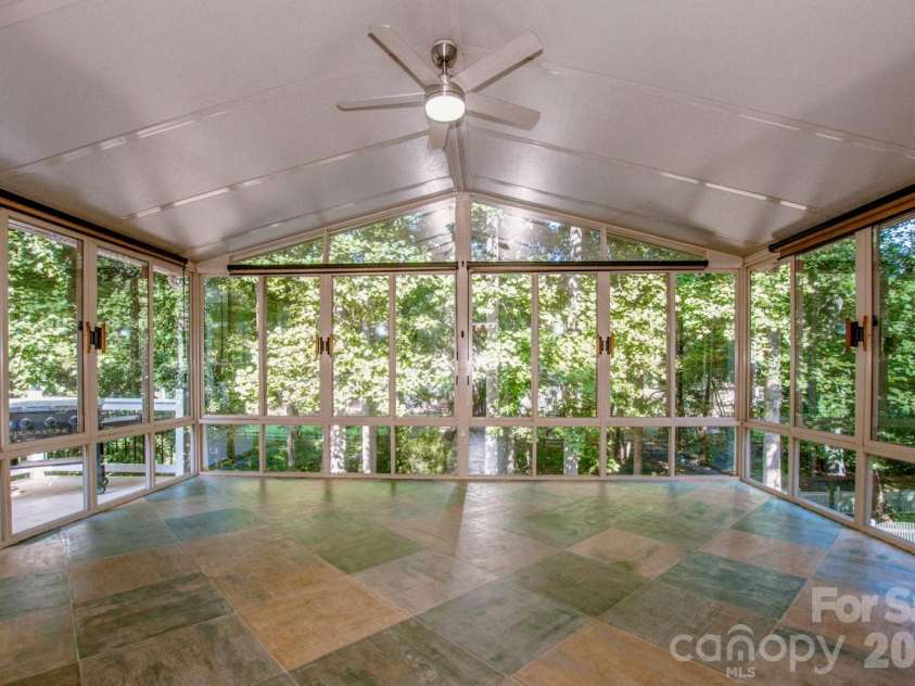 10211 Danesway Lane, Cornelius, NC 28031.  MLS# CAR4410941, YatesRealty ID 48272. Three Seasons Room