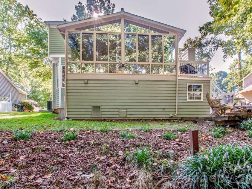10211 Danesway Lane, Cornelius, NC 28031.  MLS# CAR4410941, YatesRealty ID 48272. Three Swasons Room AC installed and a heater ready for installation. Screens on the windows for use all year.