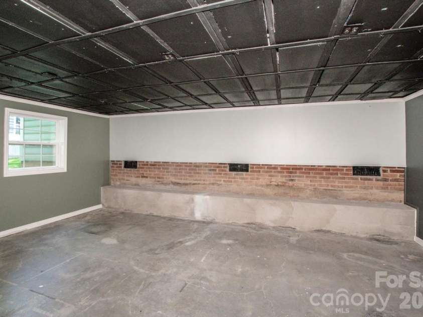 10211 Danesway Lane, Cornelius, NC 28031.  MLS# CAR4410941, YatesRealty ID 48272. Workshop