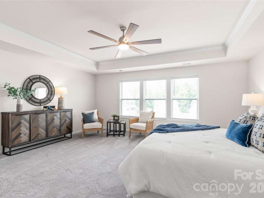 5703 Casper Drive, Charlotte, NC 28214.  MLS# CAR4413583, YatesRealty ID 48274. 