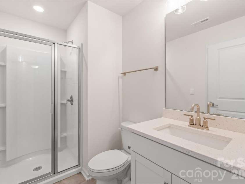 5703 Casper Drive, Charlotte, NC 28214.  MLS# CAR4413583, YatesRealty ID 48274. 