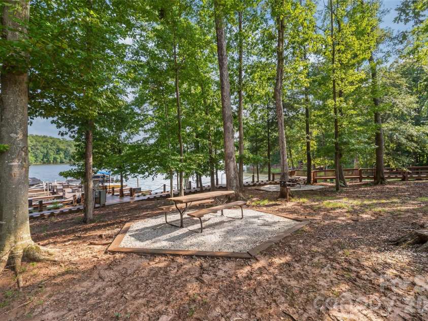 5703 Casper Drive, Charlotte, NC 28214.  MLS# CAR4413583, YatesRealty ID 48274. 