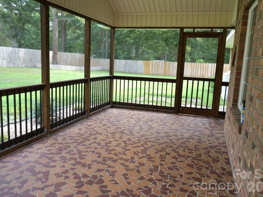 1035 Waterway Drive, Sumter, SC 29154.  MLS# CAR4420215, YatesRealty ID 48276. Covered Screened-In Porch