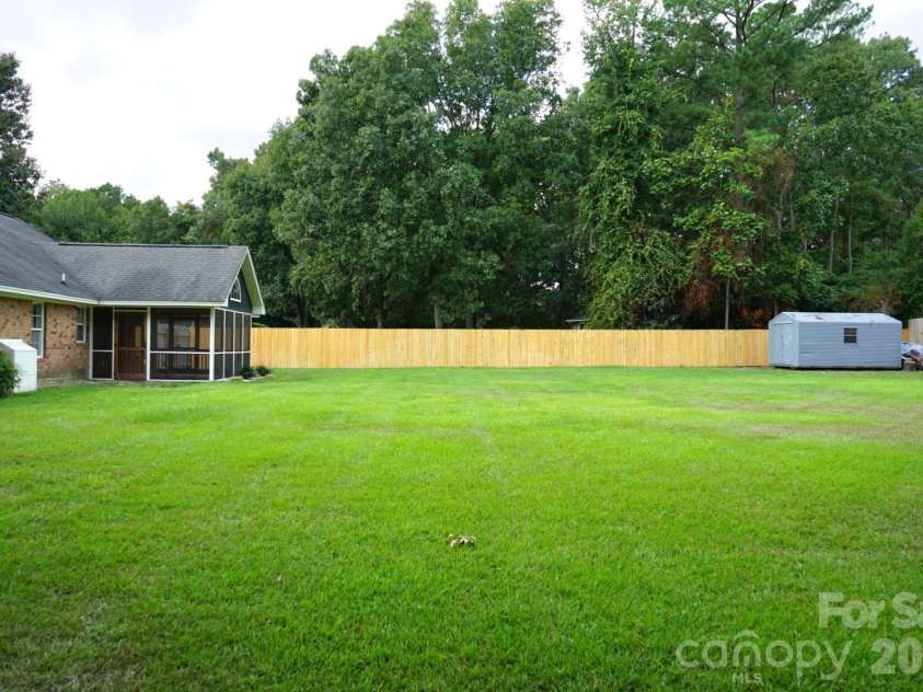 1035 Waterway Drive, Sumter, SC 29154.  MLS# CAR4420215, YatesRealty ID 48276. Fenced Back Yard