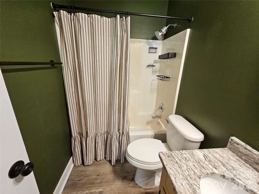 1035 Waterway Drive, Sumter, SC 29154.  MLS# CAR4420215, YatesRealty ID 48276. Primary Bedroom Bath