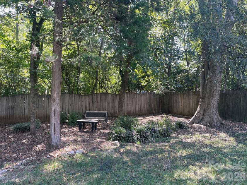 14223 Walkers Crossing Drive, Charlotte, NC 28273.  MLS# CAR4420665, YatesRealty ID 48277. 