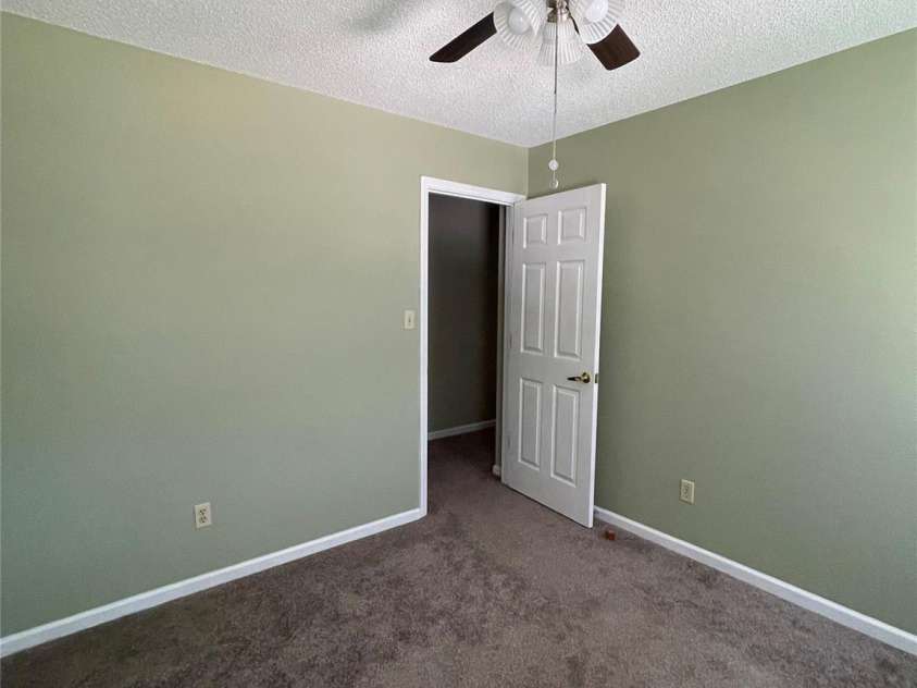 14223 Walkers Crossing Drive, Charlotte, NC 28273.  MLS# CAR4420665, YatesRealty ID 48277. 