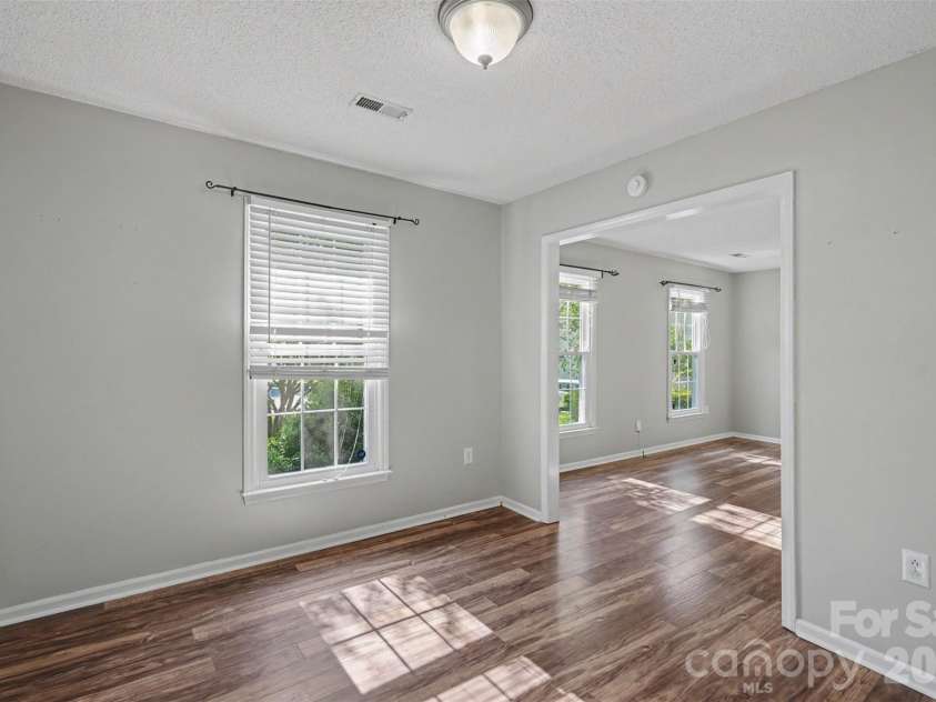 9803 Cooper Run Lane, Charlotte, NC 28269.  MLS# CAR4419711, YatesRealty ID 48278. Dining Room