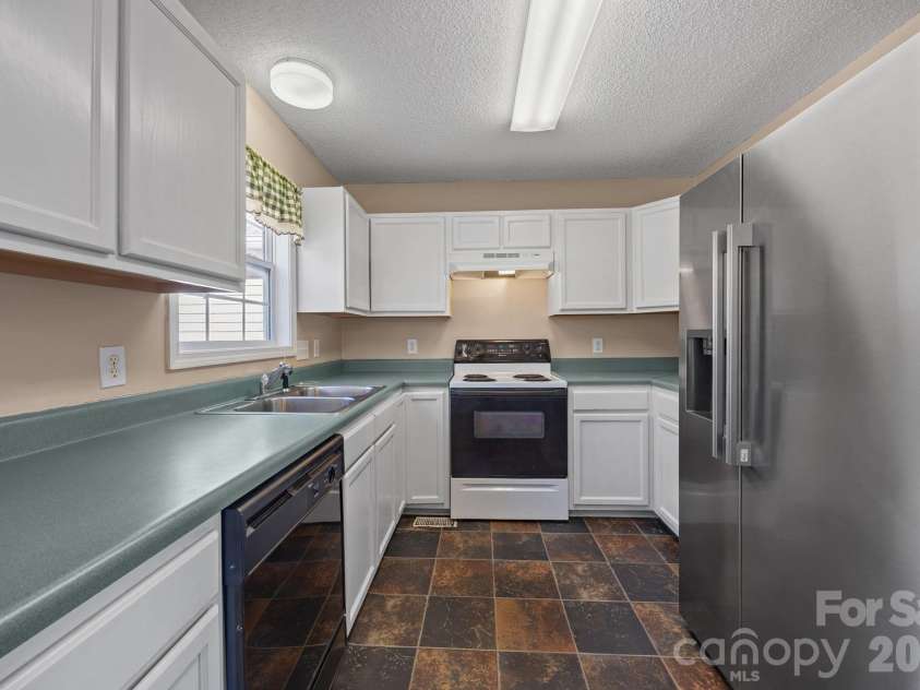 300 Chinaberry Drive, China Grove, NC 28023.  MLS# CAR4346542, YatesRealty ID 4828. 