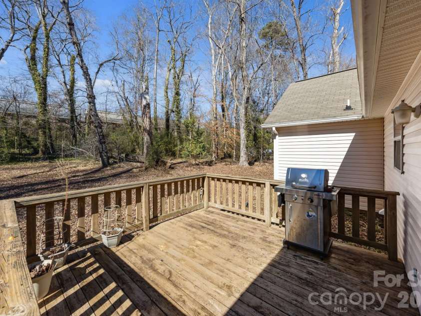 300 Chinaberry Drive, China Grove, NC 28023.  MLS# CAR4346542, YatesRealty ID 4828. 