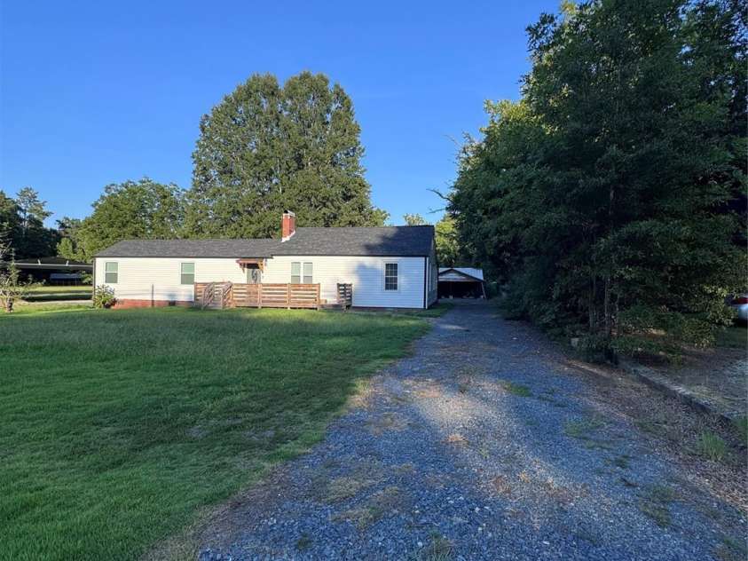 32146 Nc 740 Highway, Albemarle, NC 28001.  MLS# CAR4420403, YatesRealty ID 48285. House from road