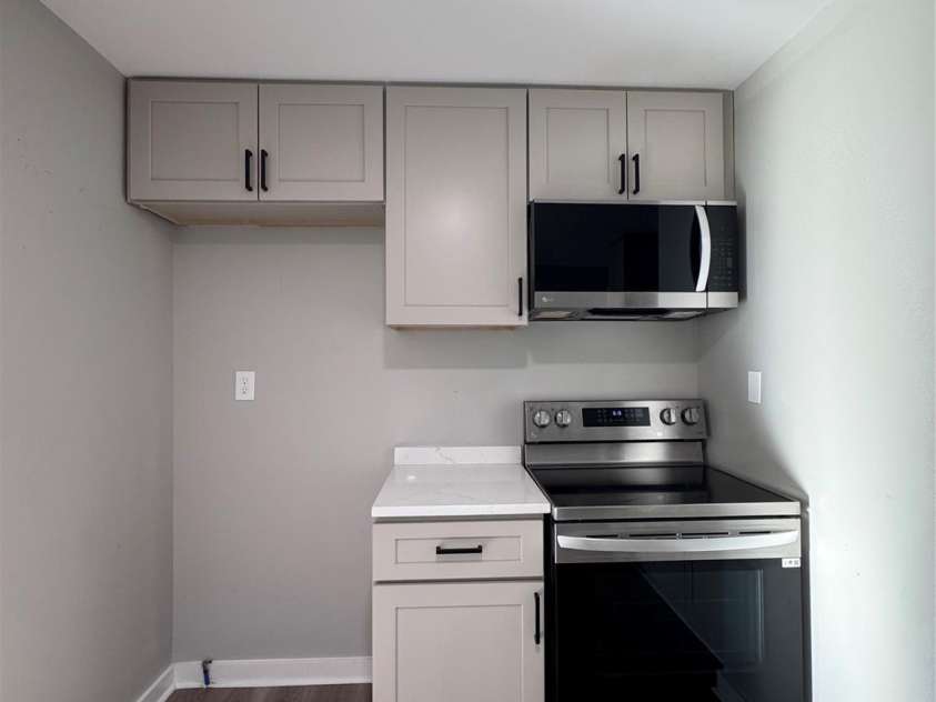 32146 Nc 740 Highway, Albemarle, NC 28001.  MLS# CAR4420403, YatesRealty ID 48285. Kitchen