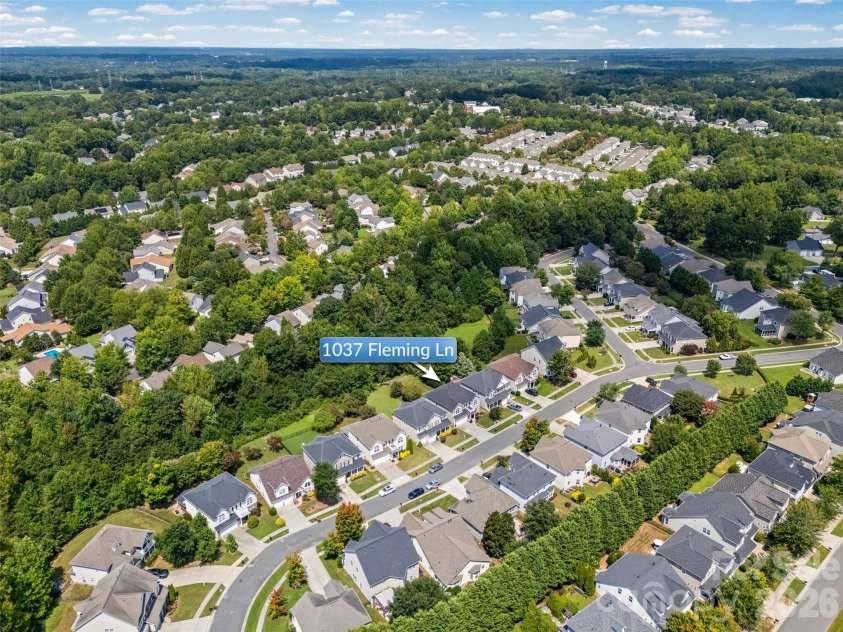 1037 Fleming Lane, Matthews, NC 28104.  MLS# CAR4411578, YatesRealty ID 48286. 