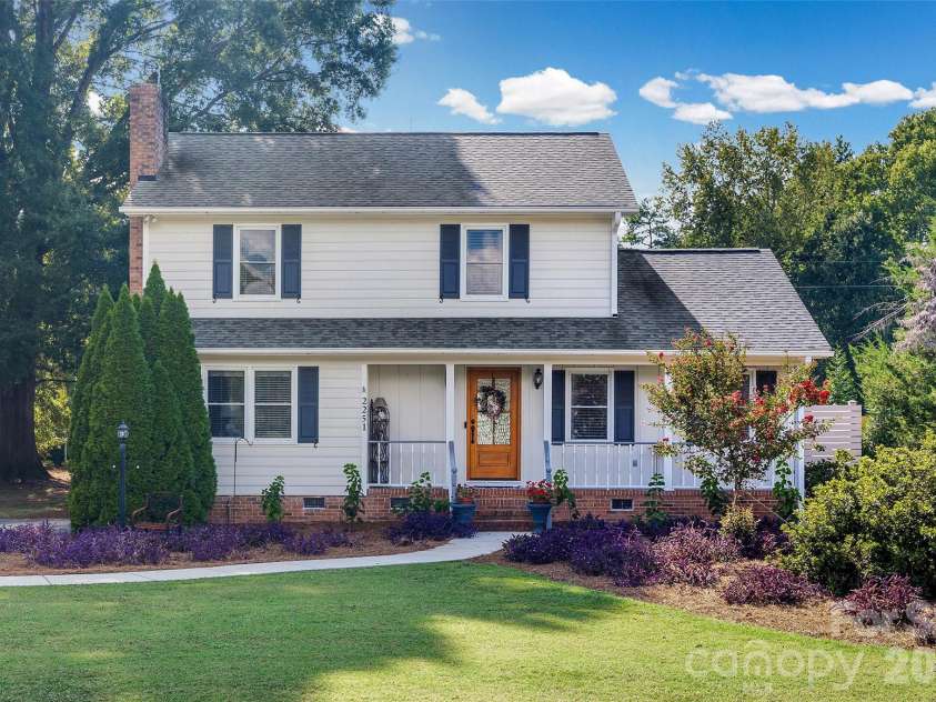 2251 Canberra Drive, Rock Hill, SC 29732.  MLS# CAR4419504, YatesRealty ID 48287. 