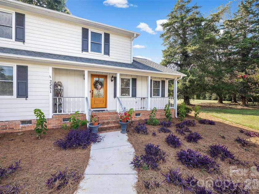 2251 Canberra Drive, Rock Hill, SC 29732.  MLS# CAR4419504, YatesRealty ID 48287. 