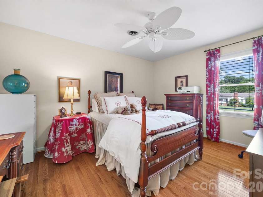 2251 Canberra Drive, Rock Hill, SC 29732.  MLS# CAR4419504, YatesRealty ID 48287. 