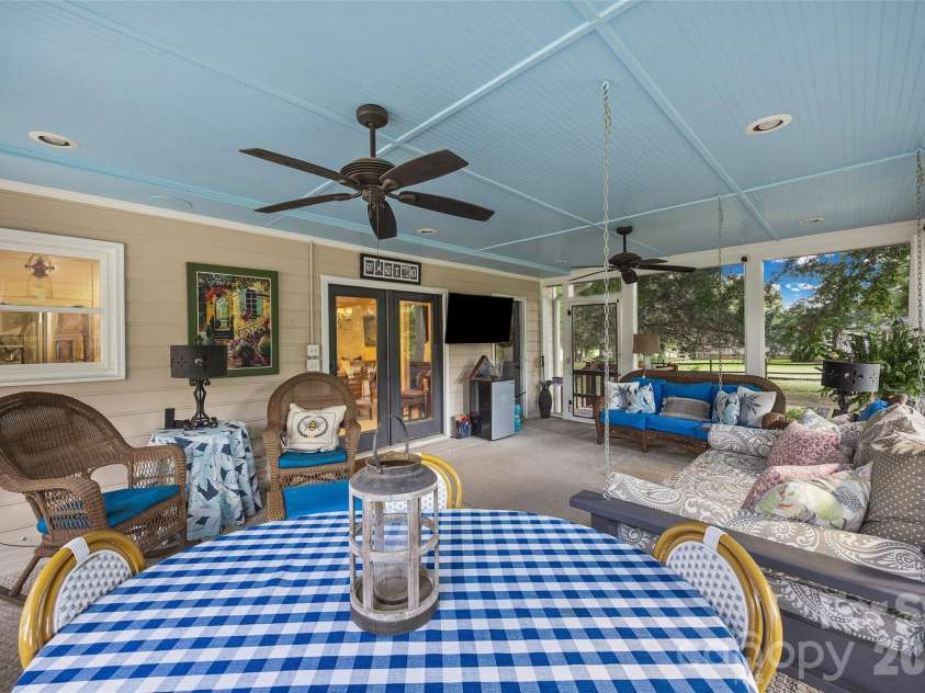 2251 Canberra Drive, Rock Hill, SC 29732.  MLS# CAR4419504, YatesRealty ID 48287. 